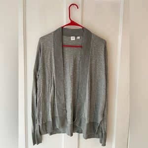 GAP women’s grey striped cardigan